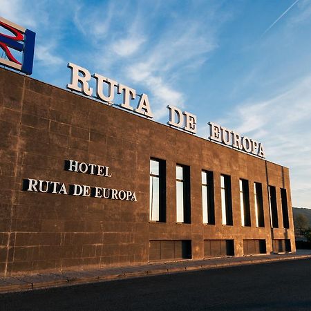 Hotel Ruta De Europa Витория-Гастейс Екстериор снимка