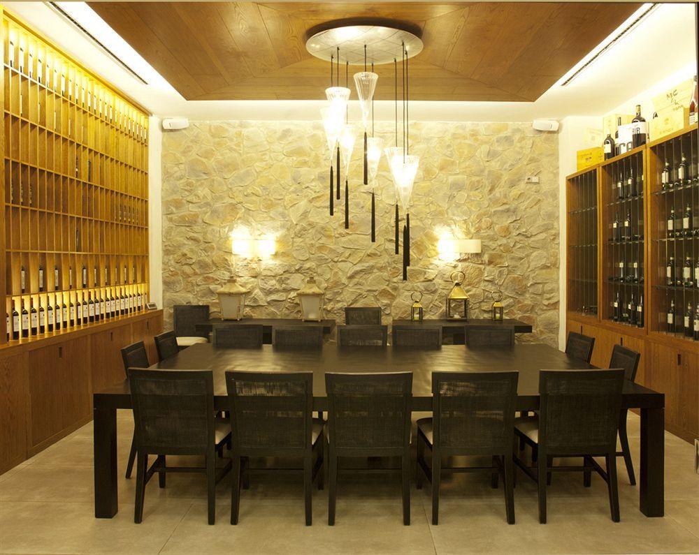 Hotel Ruta De Europa Витория-Гастейс Екстериор снимка
