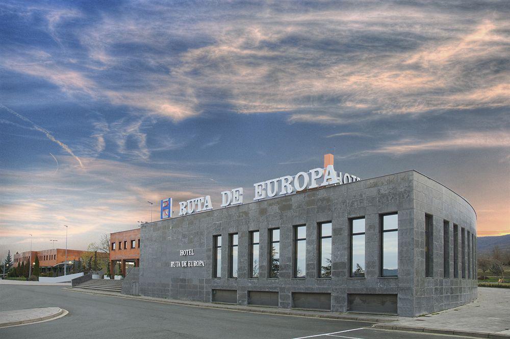 Hotel Ruta De Europa Витория-Гастейс Екстериор снимка