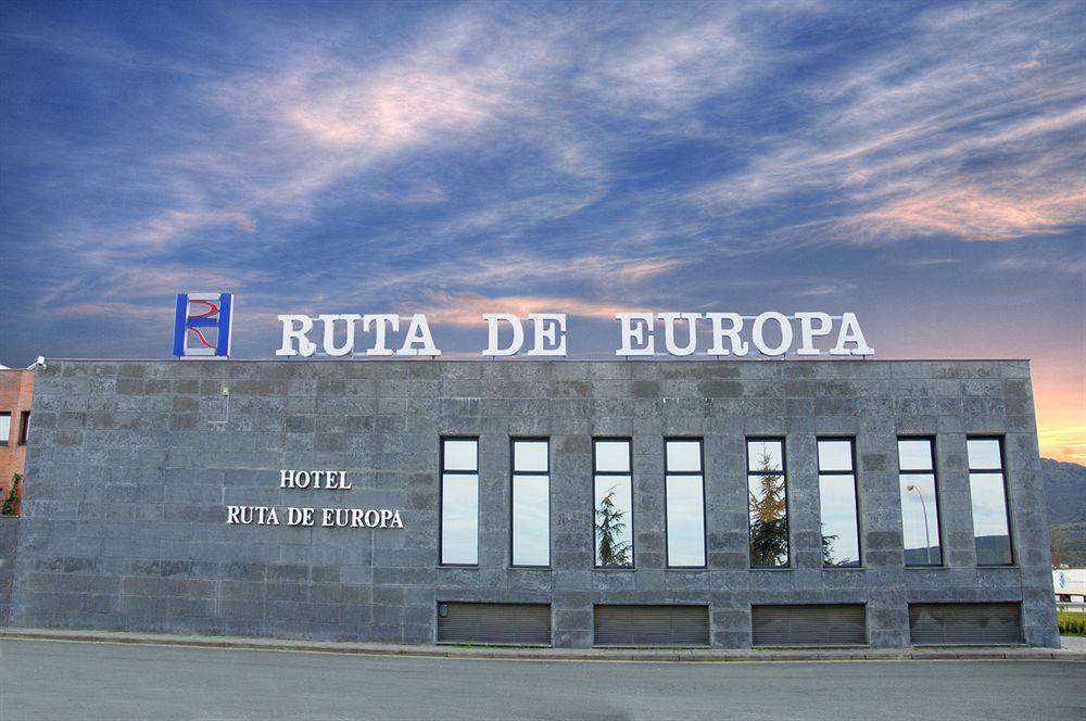Hotel Ruta De Europa Витория-Гастейс Екстериор снимка