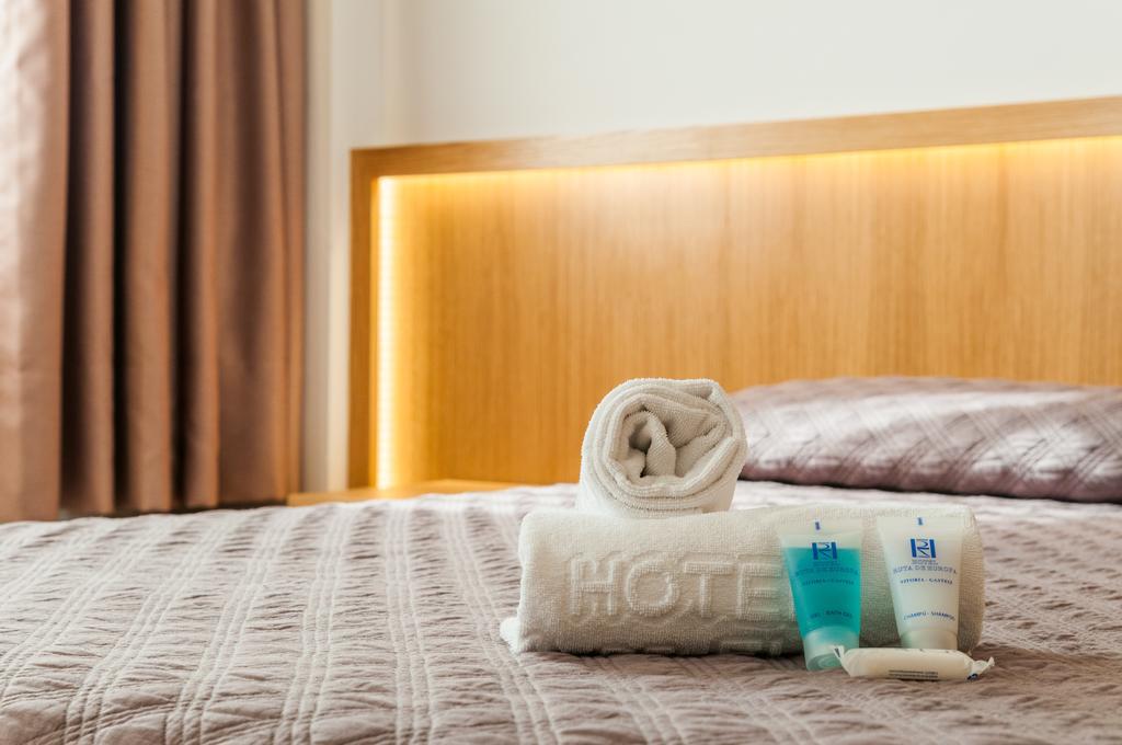 Hotel Ruta De Europa Витория-Гастейс Екстериор снимка